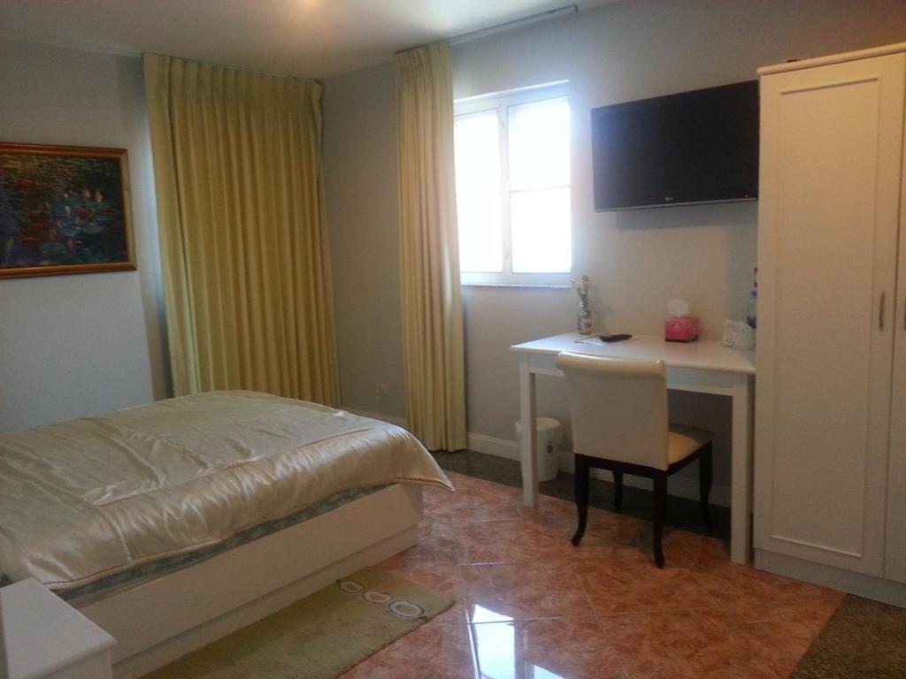 פאטאיה Yiasu Bed And Breakfast חדר תמונה